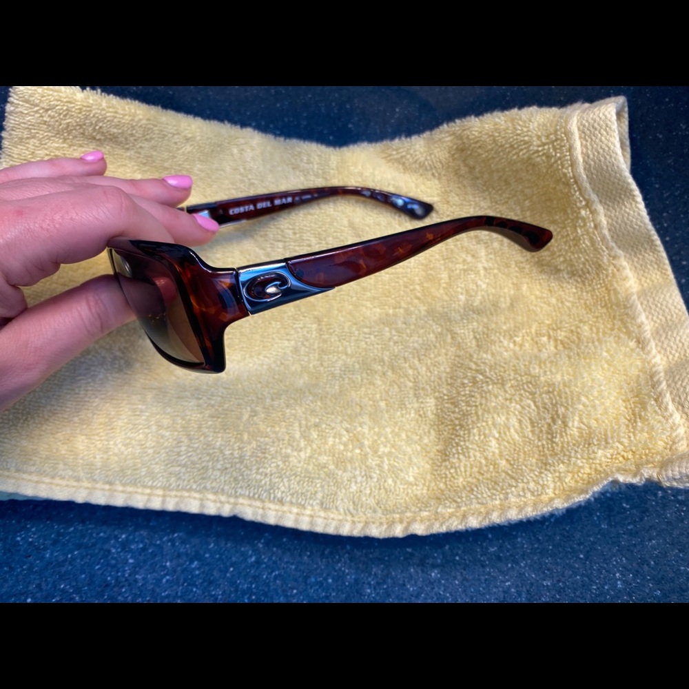 Costa Women Sunglasses